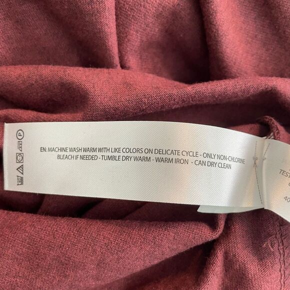 Ariat Rebar Cotton Strong Block Logo Graphic Tee Burgundy Crewneck Short Sleeve - Picture 11 of 12